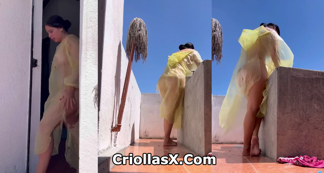 Colombiana pillada lavando ropa casi desnuda - Pilladas